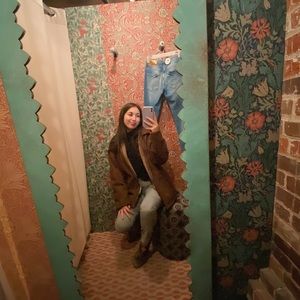 Meet your Posher, Mackenzie